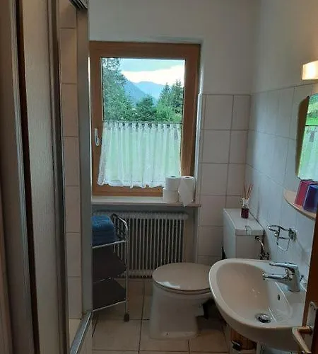 Gaestehaus Koch Цёблен